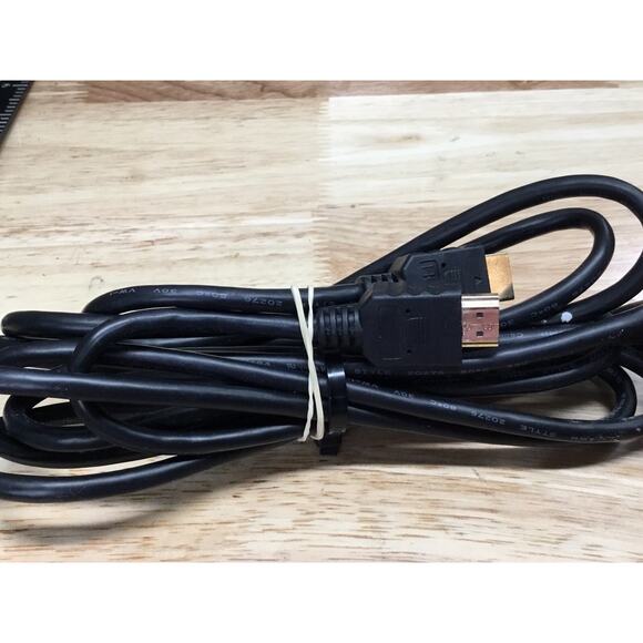 Apple TV (3rd Generation) 8GB Digital HD Media Streamer - Black TESTED - Picture 9 of 9